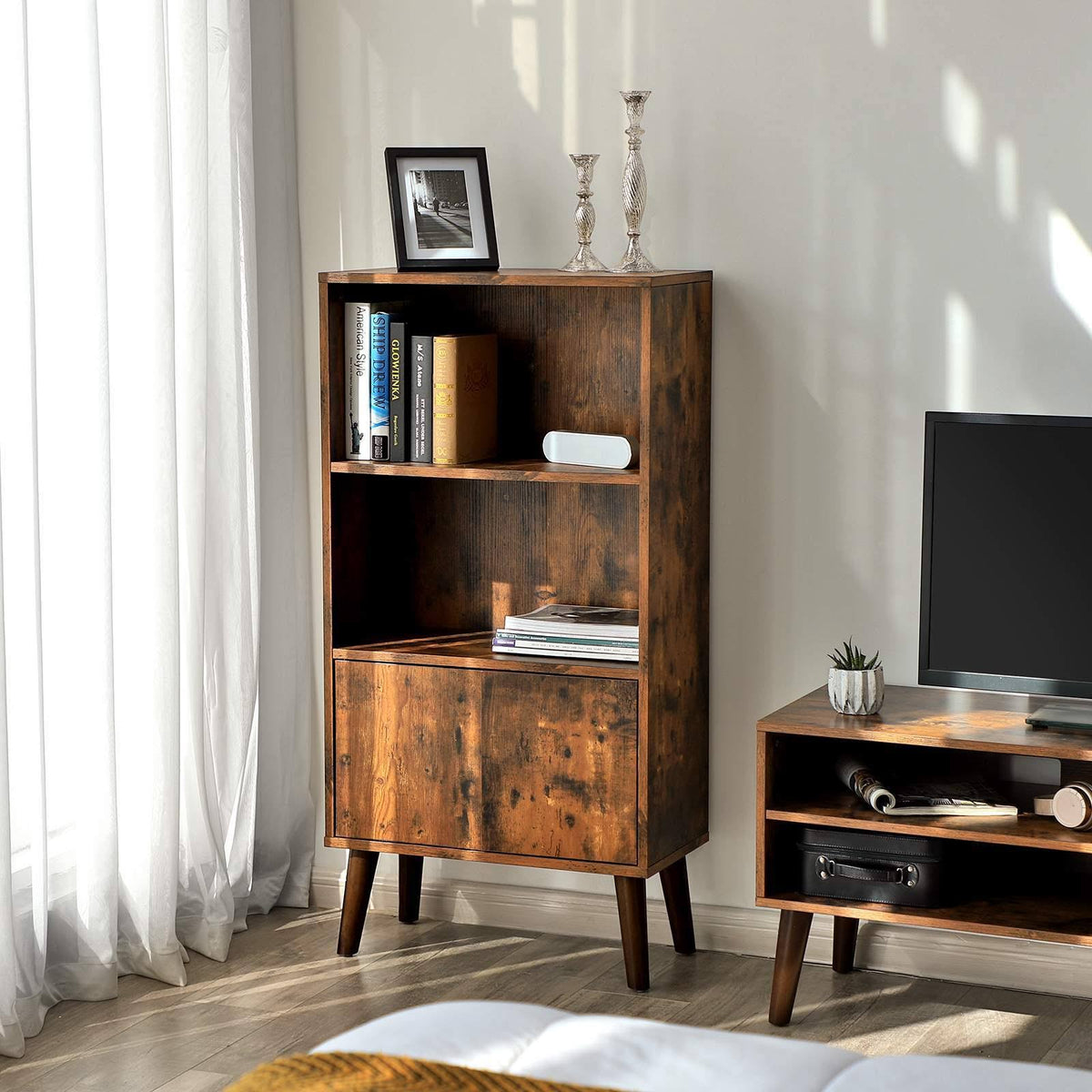 2-Tier Bookcase with Doors T659