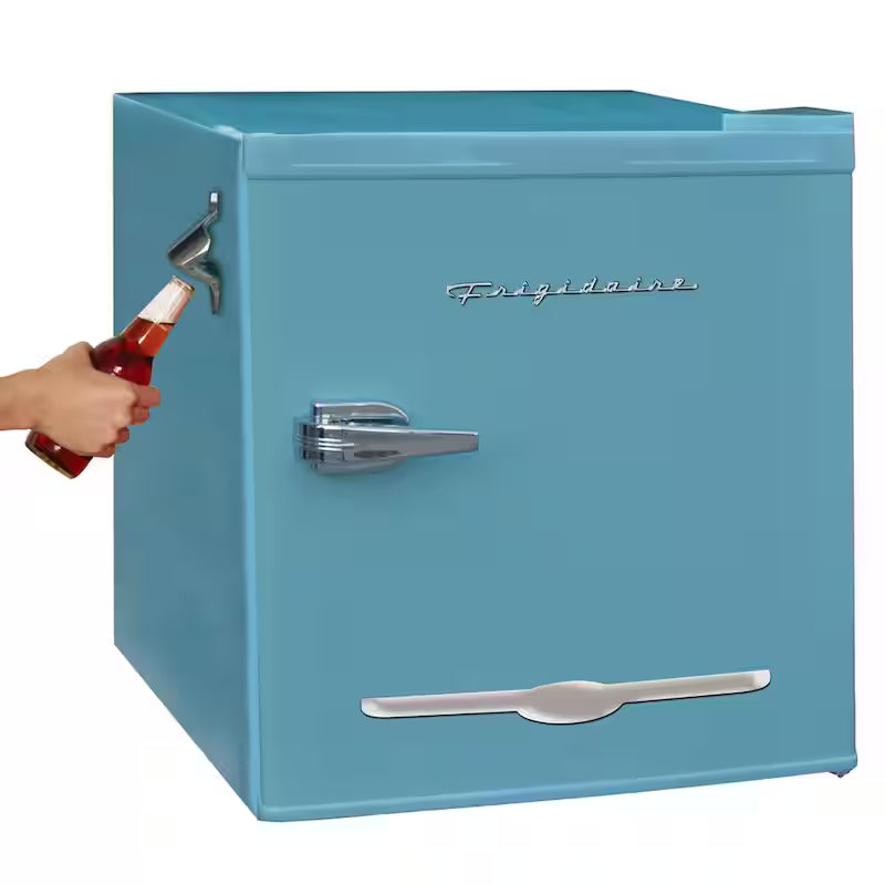 Blue 1.6 cu. ft. Mini Fridge T679