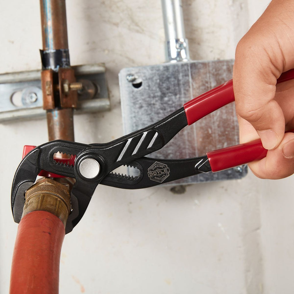 10 in. Water Pump Pliers Q881