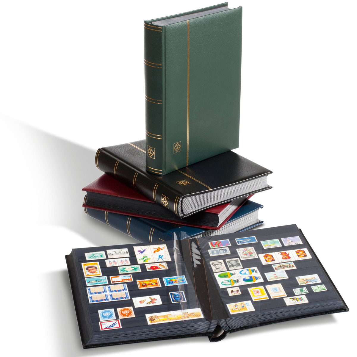 A4 32 Black Pages Padded Leather Cover K198220