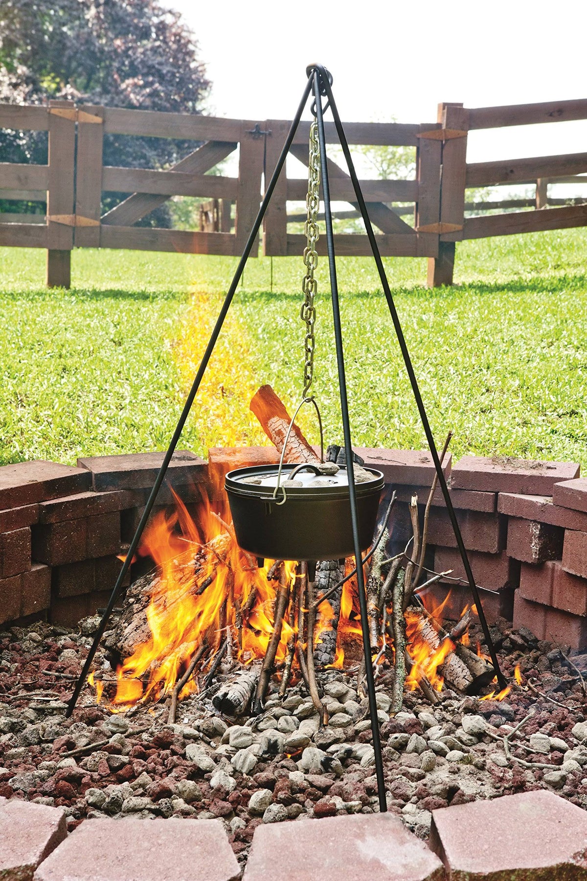 Cast Iron Camp Dutch Oven 6-Quart G81097