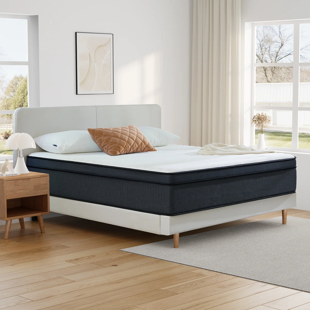 Queen 12 inch Medium Plush Hybrid Innerspring Mattress D770688