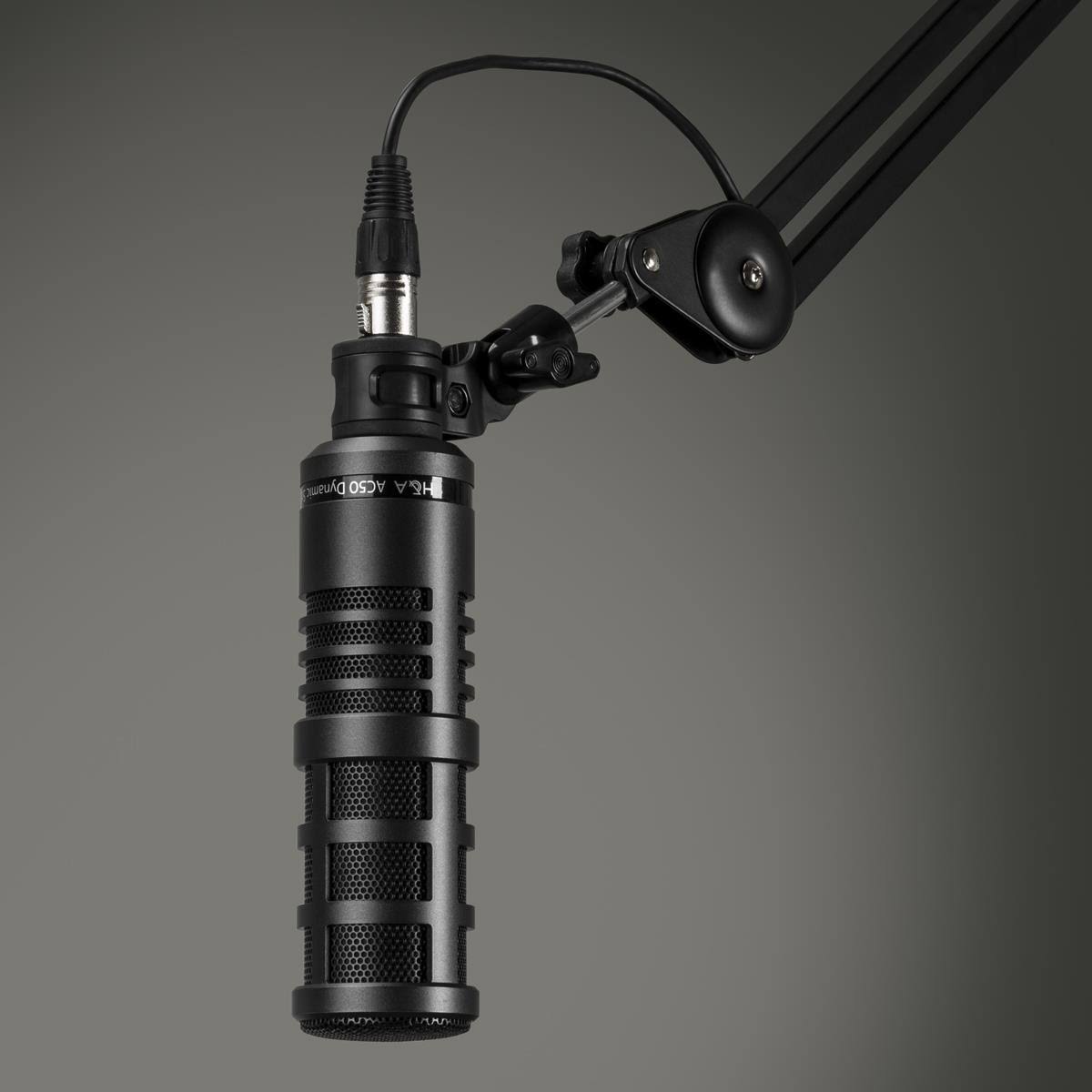 Dynamic Studio Broadcast Microphone Q36069