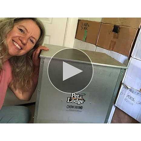 12 Pound Dog Feeder B1551