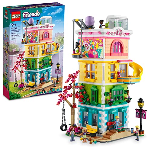 Building Toy Set with 6 Mini-Dolls and Pet Dog J847950