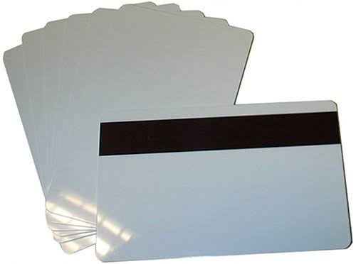 White Magnetic Stripe Cards 500 count J6785