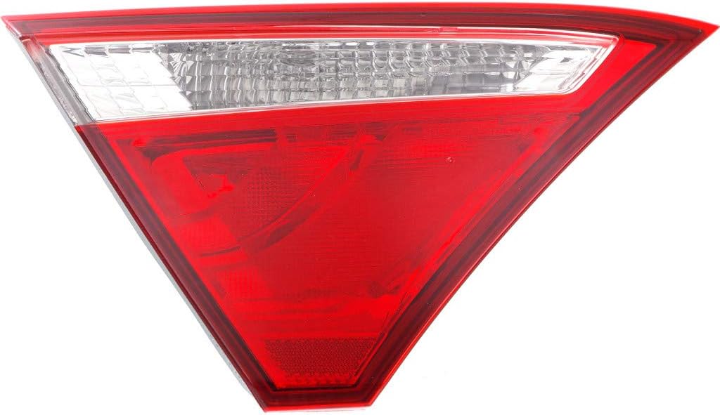 2015-2017 Toyota Camry Rear Backup Tail Light Passenger Side L5589