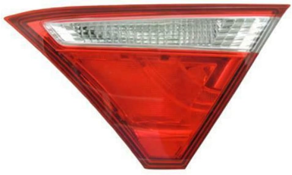 2015-2017 Toyota Camry Rear Backup Tail Light Passenger Side L5589