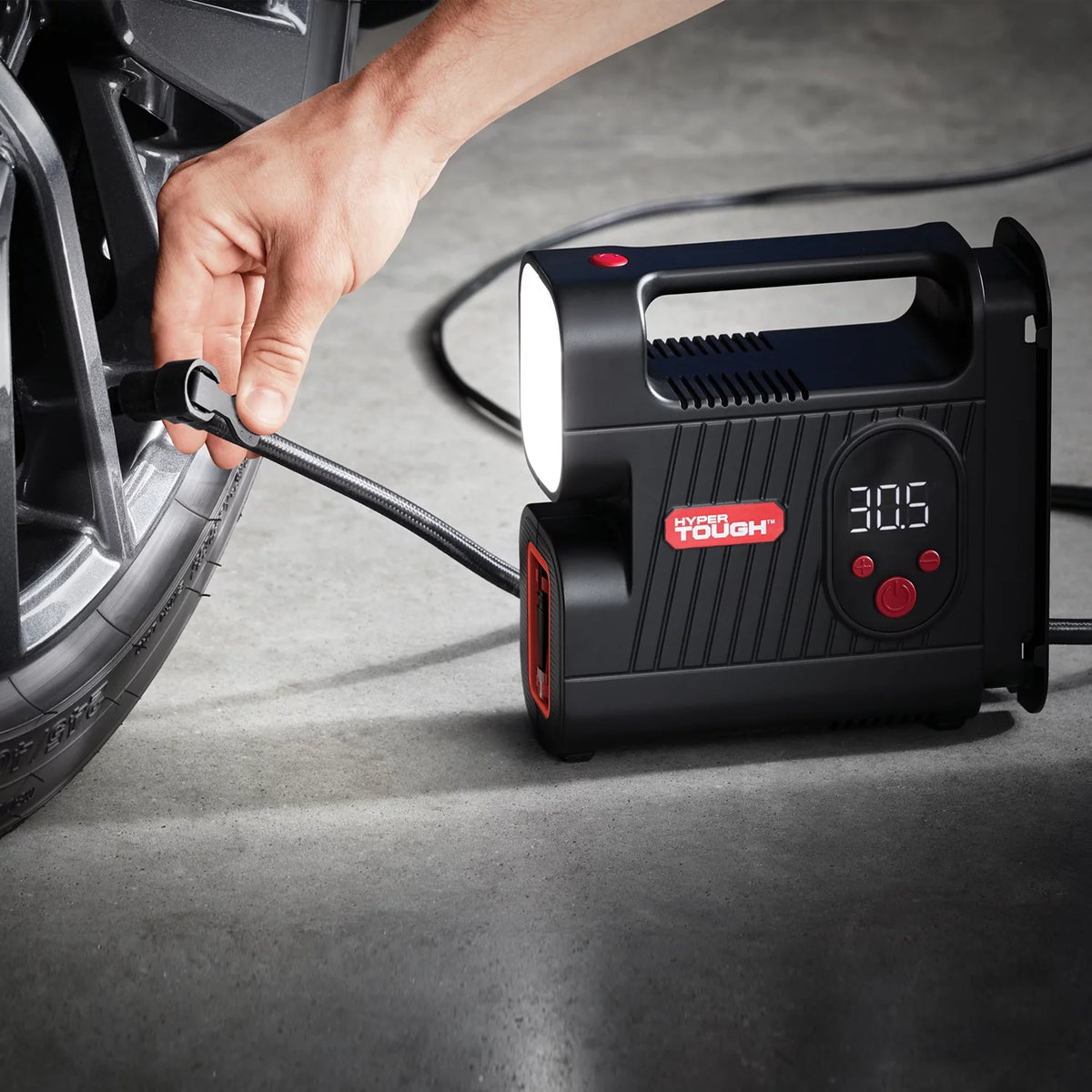 12V Digital Car Tire Inflator C8133
