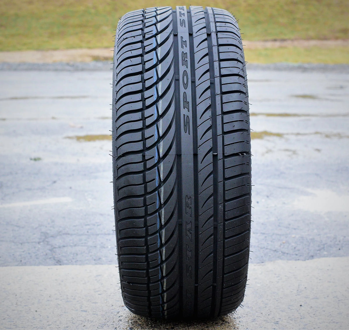 215/70R15 98H Passenger Tire P857271