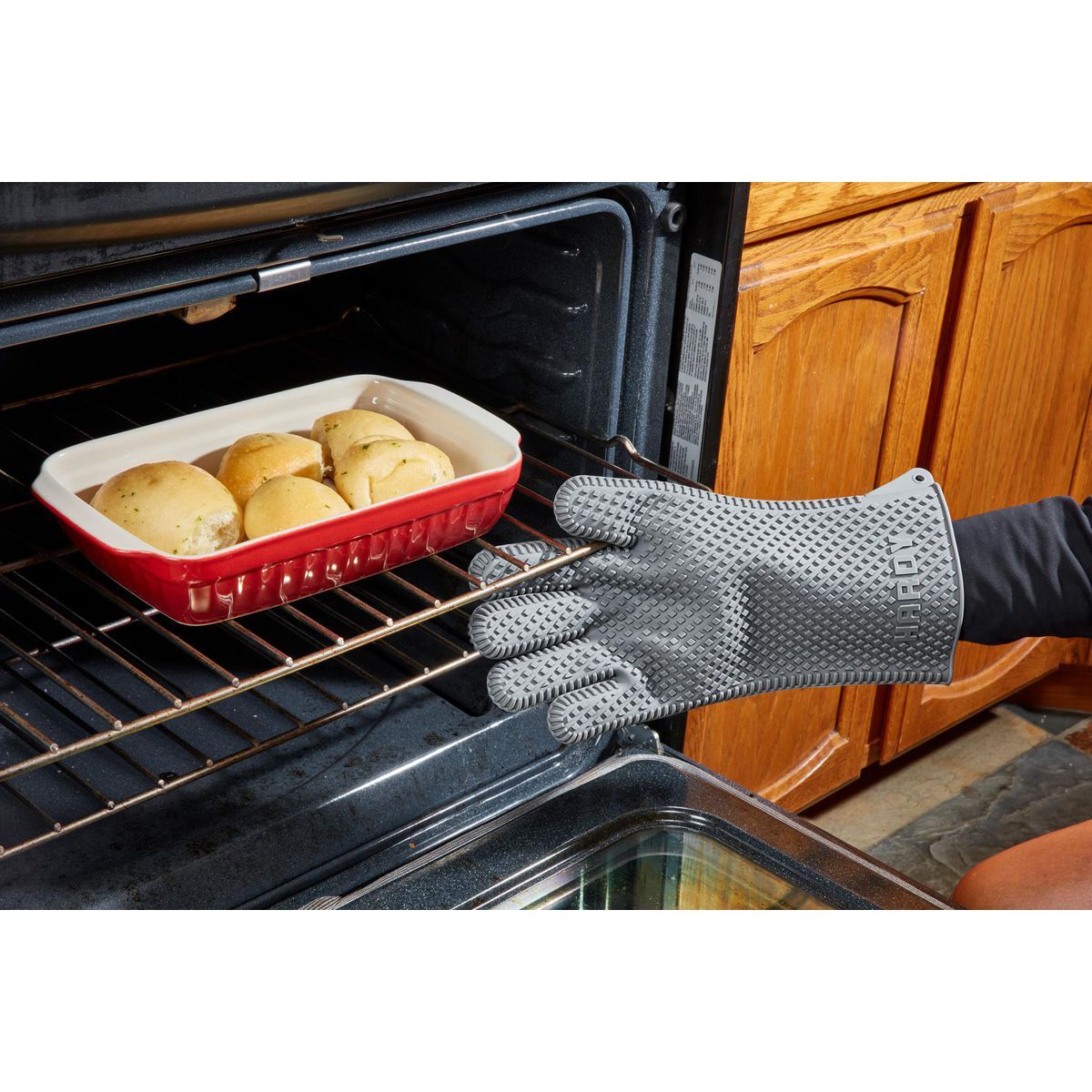 Insulated Heat-Resistant Gloves L62477