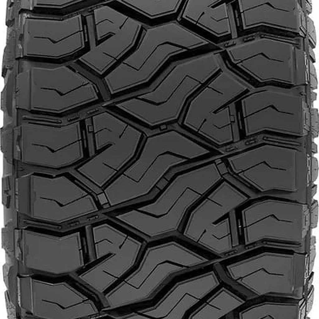 LT275/65R18 Light Truck Tire B131