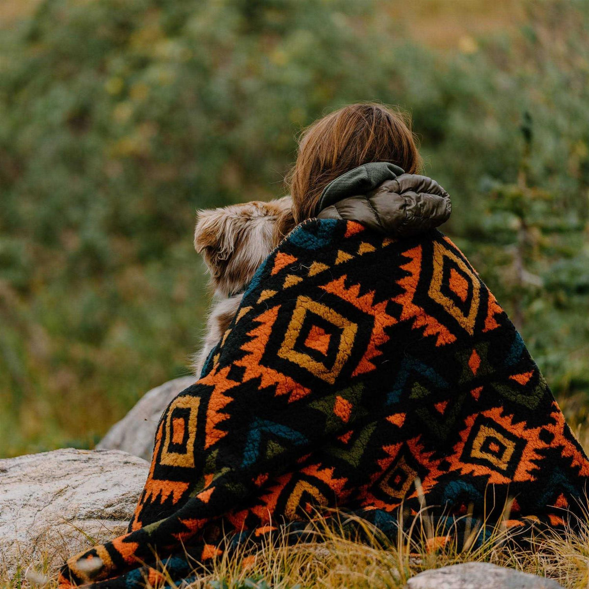Sherpa Fleece Waterproof Blanket N909951